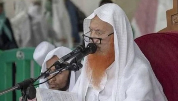 Senior Muazzin of Haram Makki, Sheikh Abdul Rehman Al-Ajlan Has Died at the Age of 85 Senior Muazzin of Haram Makki, Sheikh Abdul Rehman Al-Ajlan Has Died at the Age of 85